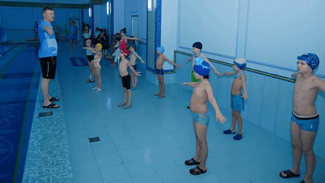 БЕСПЛАТНОЕ занятие по плаванию для детей от 6 до 14 лет рядом с домом.. Московская обл.