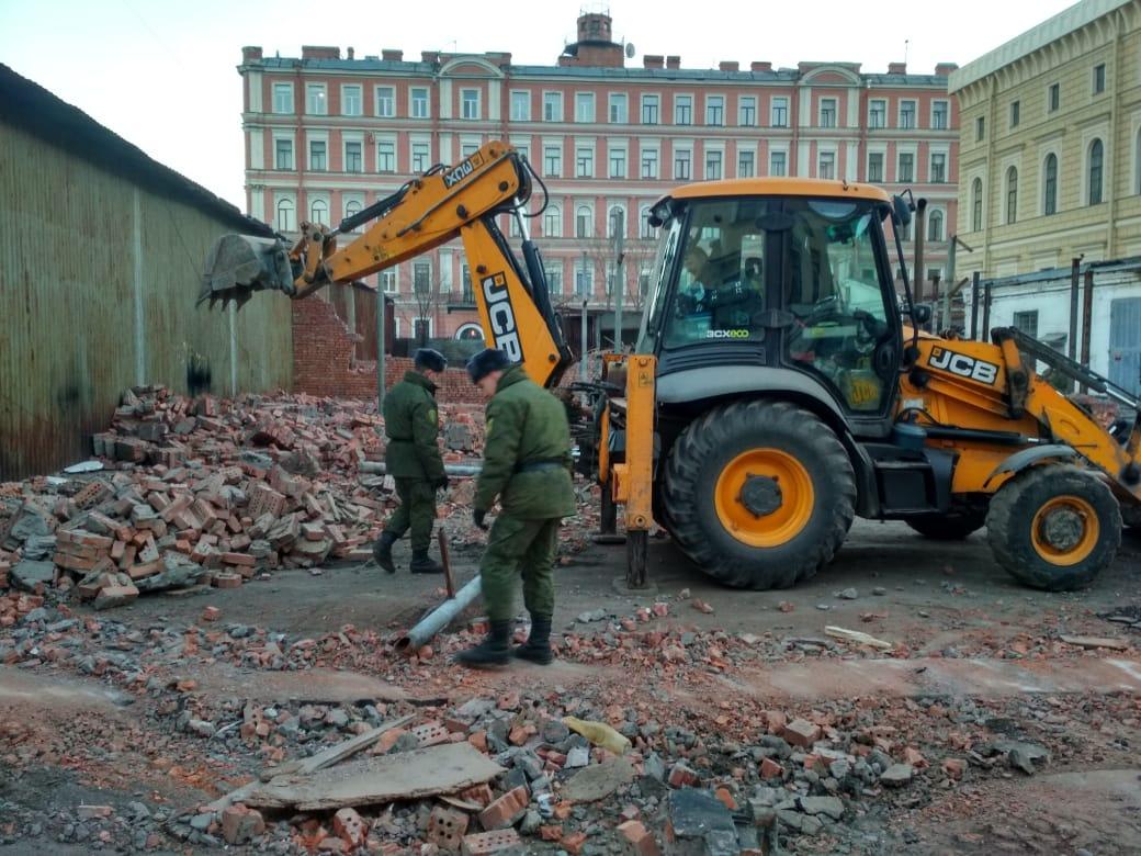 Снос и демонтаж в Санкт-Перебкурге по низким ценам. Санкт-Петербург