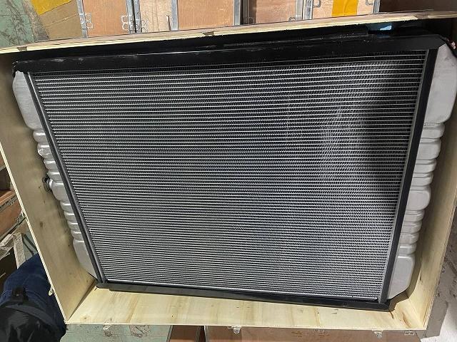 Радиатор охлаждения водяной 11N8-40280 Hyundai. Свердловская обл.