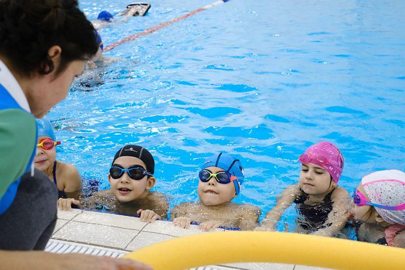 БЕСПЛАТНОЕ занятие по плаванию для детей от 6 до 14 лет в Москве.. Москва