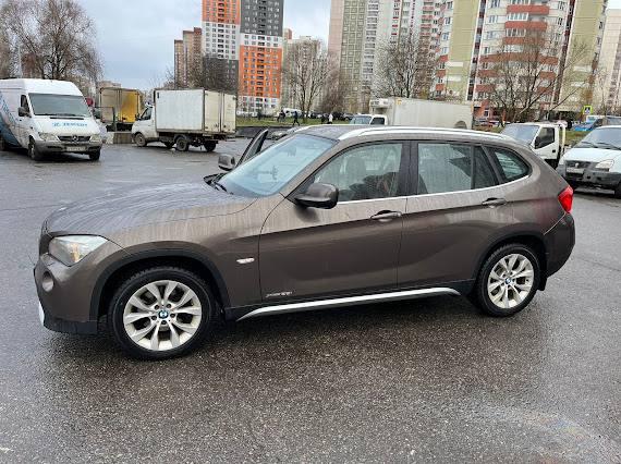 BMW X1,  2012 г.,  2.0 л. Бензин. Москва