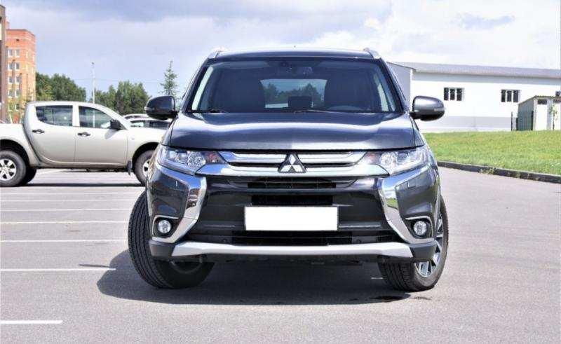 Mitsubishi Outlander, 2015 г., 2.4 л. Бензин